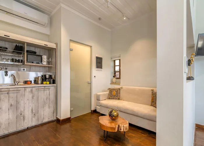 Apartment Dreams On Port *